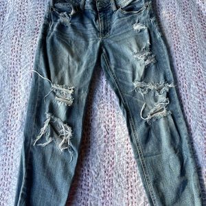 Eunina distressed boyfriend jeans